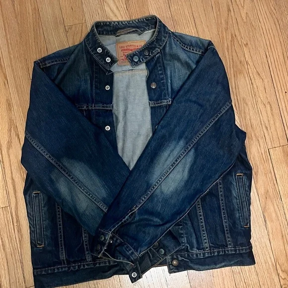 Levi's Classic Blue Denim Collarless Jacket with Tan Stitching - Picture 7 of 13